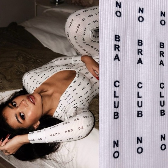 NO BRA CLUB Kitten Monogram Black White Jumpsuit Bodysuit Zip Up Pajama Sz. S - Picture 1 of 7